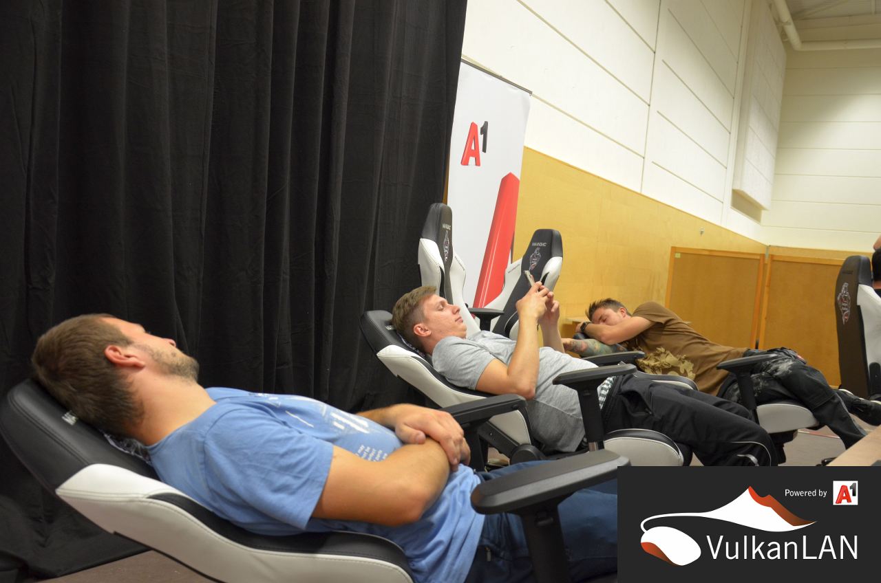 46.VulkanLAN Aufbau Tag4 DSC 0081 20181024 2213 02