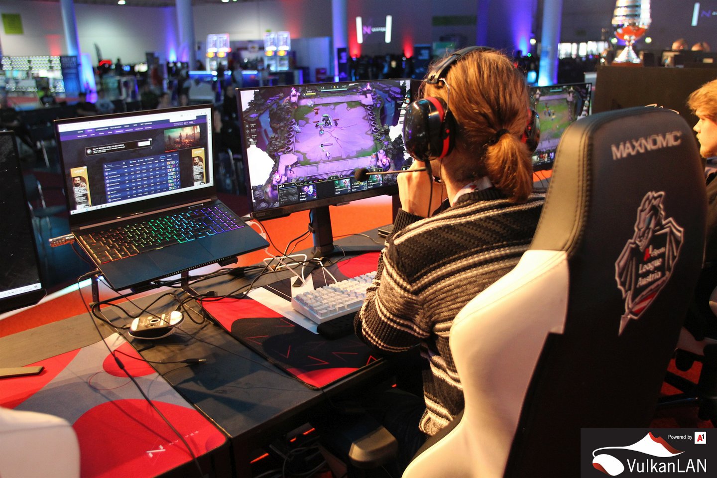 VulkanLAN2022 20221029 (c)dunkellicht photo 138 0146 A1 TFT Finale