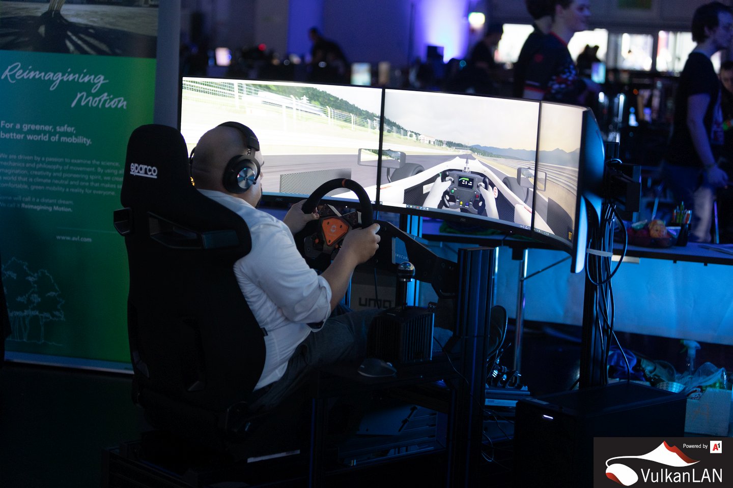 VulkanLanFreitag 073 AVL RacingSimulator
