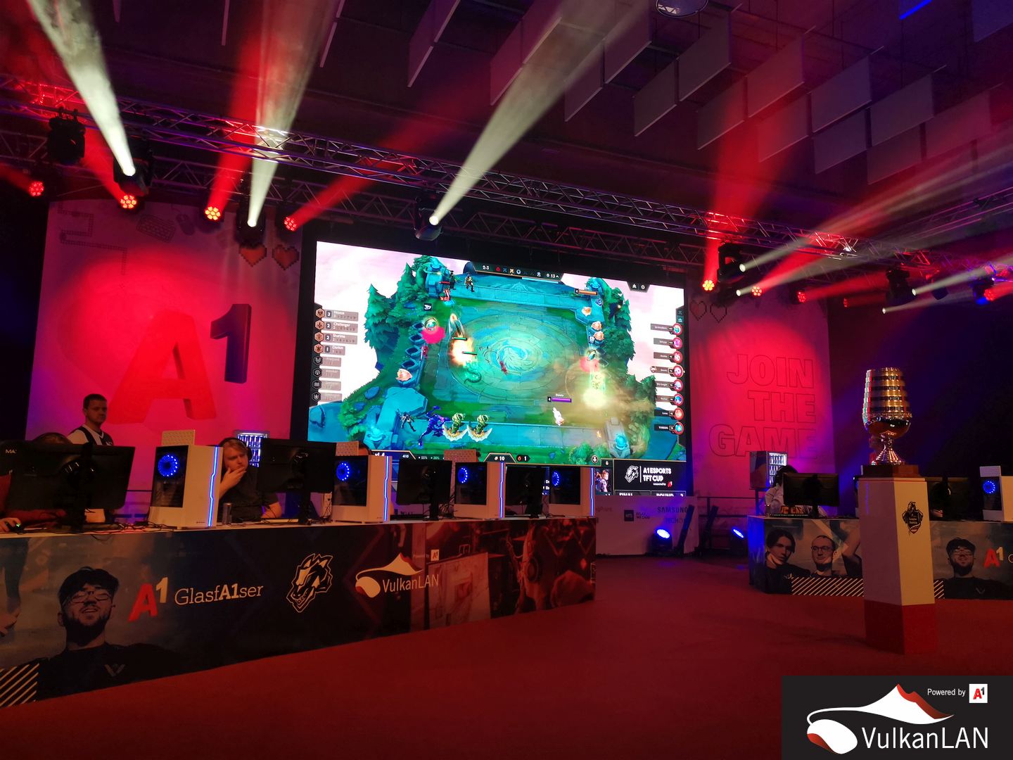 54.VulkanLAN IMG 20231028 110701 naaux 1440px